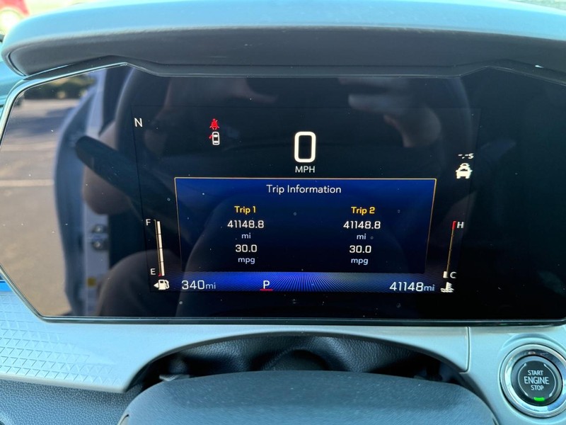 Chevrolet Trax Vehicle Full-screen Gallery Image 28