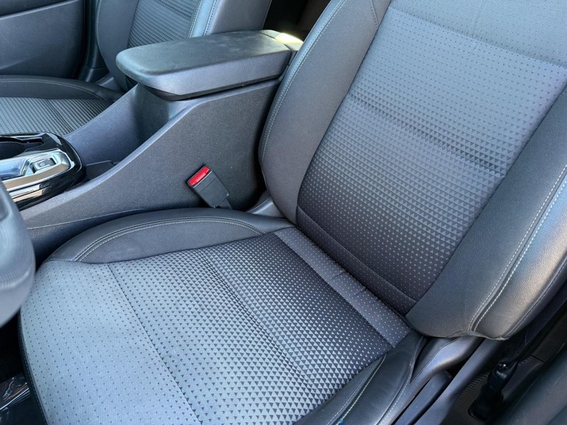 Chevrolet Trax Vehicle Full-screen Gallery Image 31