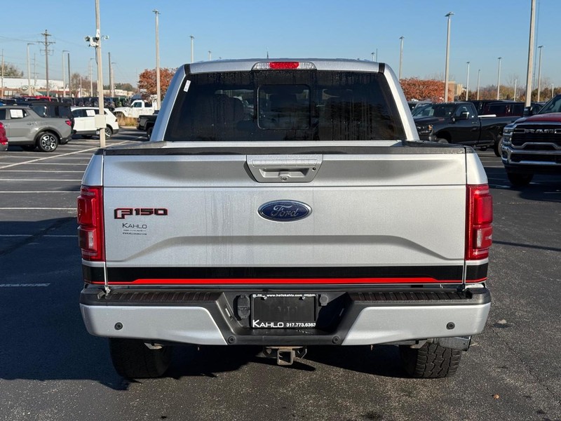 Ford F-150 Vehicle Full-screen Gallery Image 4