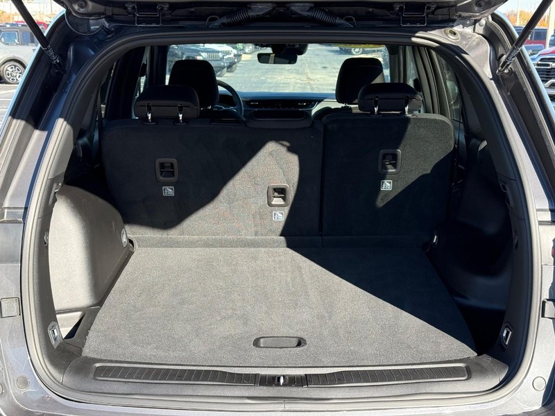 Jeep Grand Cherokee Vehicle Full-screen Gallery Image 07