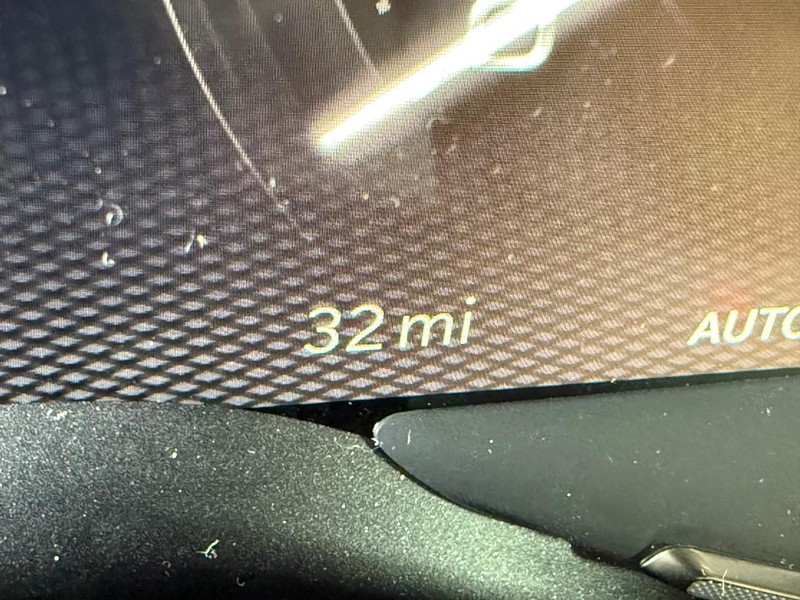 Ram 1500 Vehicle Full-screen Gallery Image 26