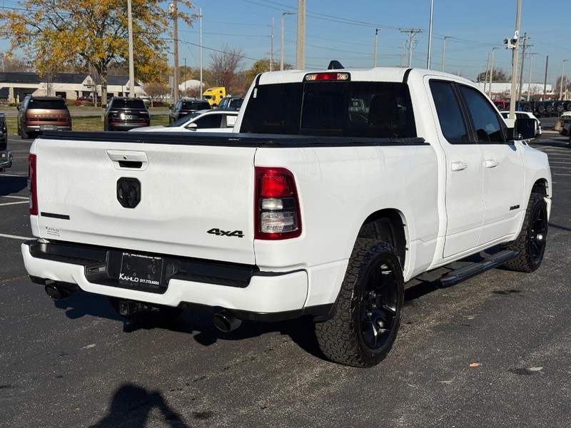 Ram 1500 Vehicle Full-screen Gallery Image 3