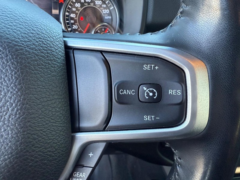 Ram 1500 Vehicle Full-screen Gallery Image 20