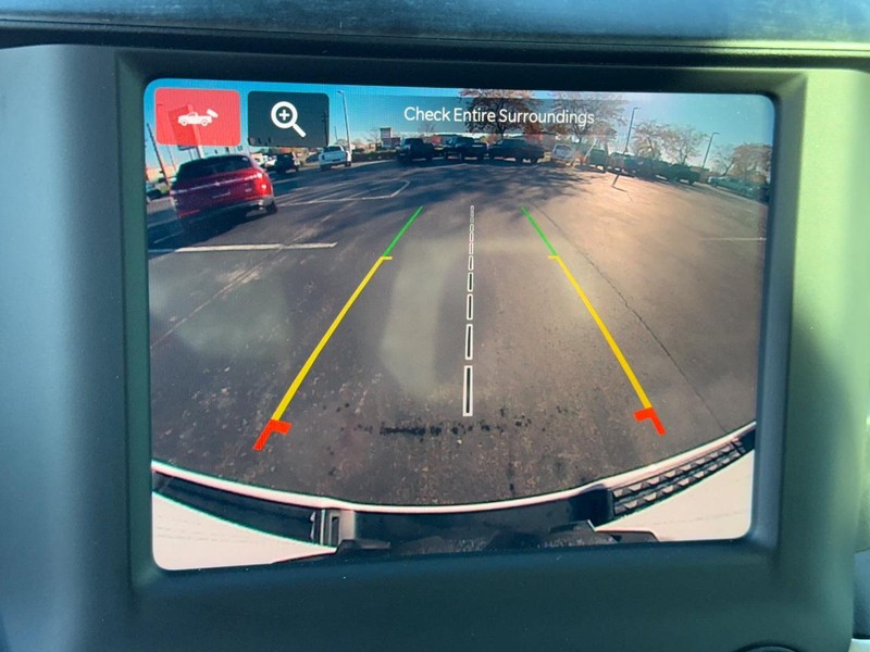 Ram 1500 Vehicle Full-screen Gallery Image 24