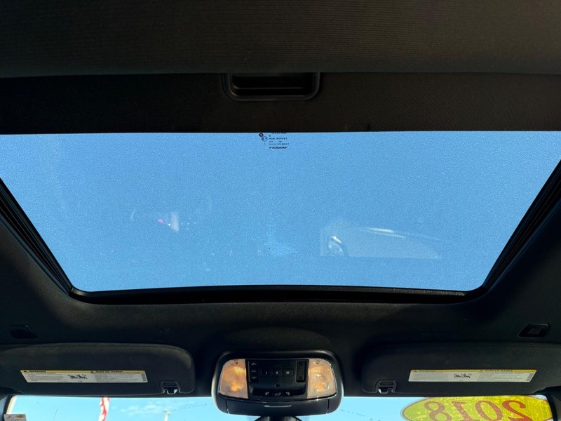 Dodge Durango Vehicle Full-screen Gallery Image 14