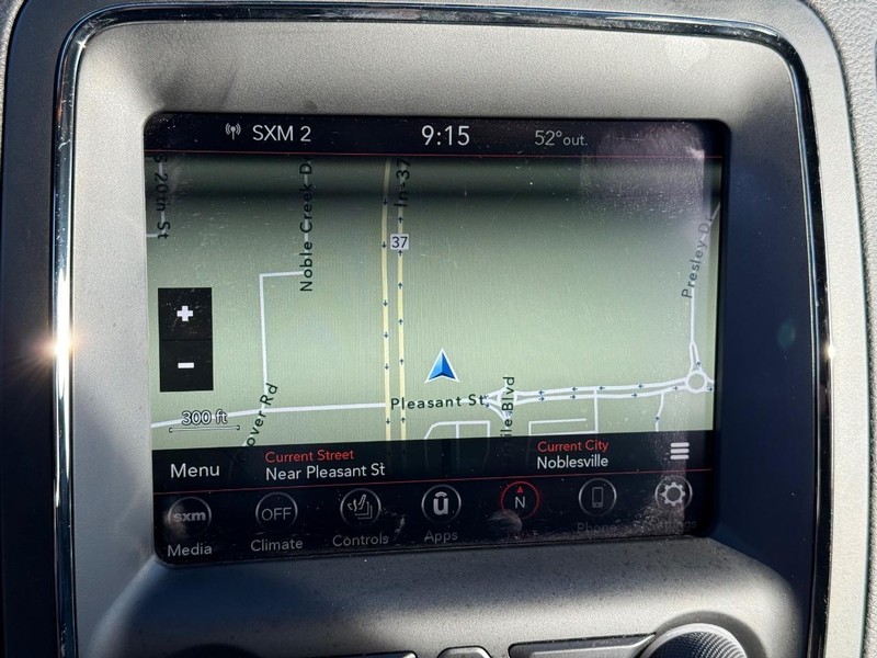 Dodge Durango Vehicle Full-screen Gallery Image 26