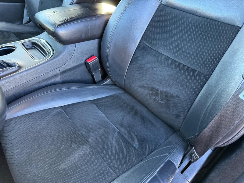 Dodge Durango Vehicle Full-screen Gallery Image 34