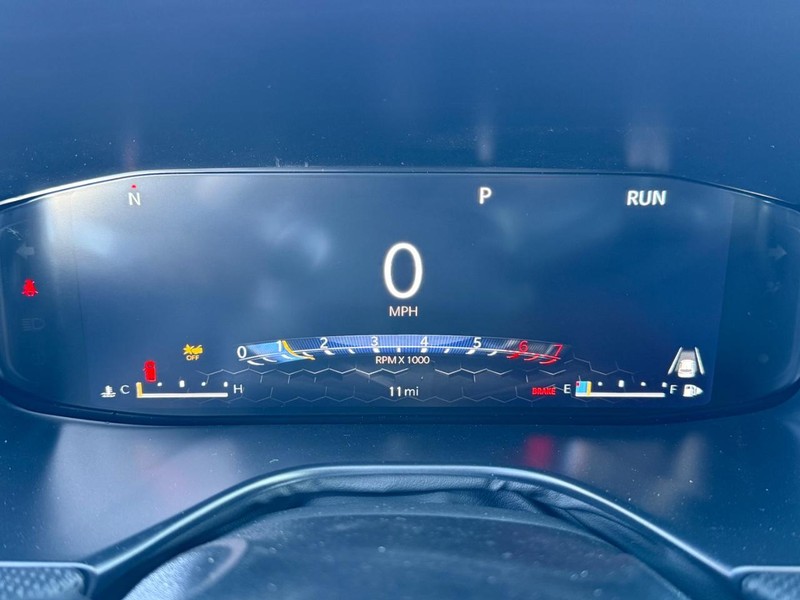 Jeep Compass Vehicle Full-screen Gallery Image 30