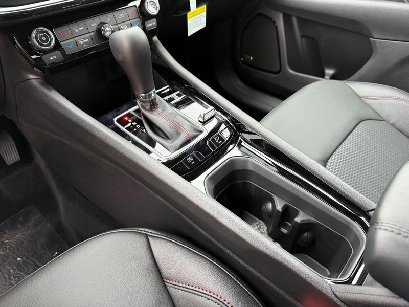 Jeep Compass Vehicle Full-screen Gallery Image 25