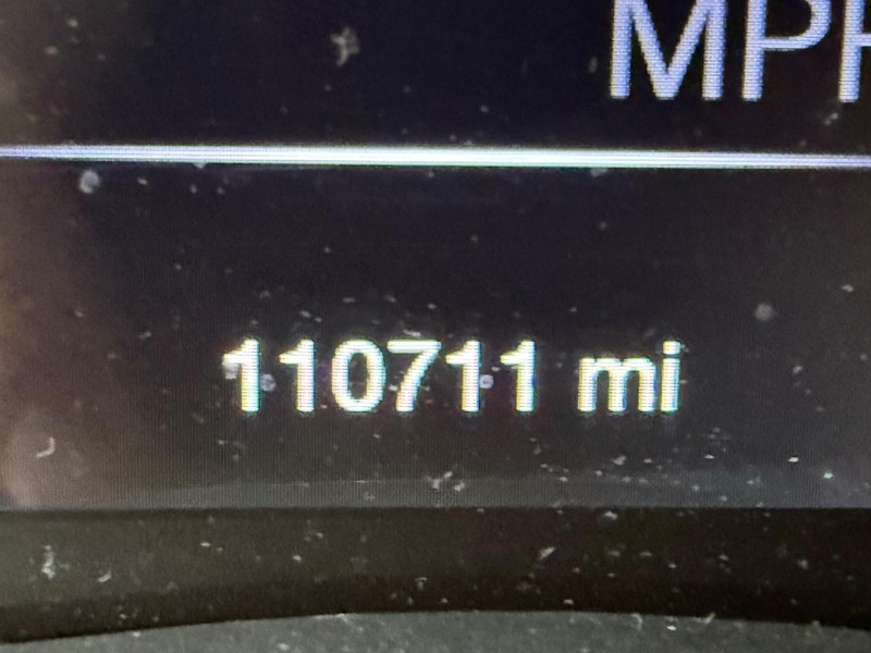 Jeep Grand Cherokee Vehicle Full-screen Gallery Image 33