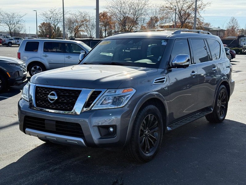 Nissan Armada Vehicle Full-screen Gallery Image 9