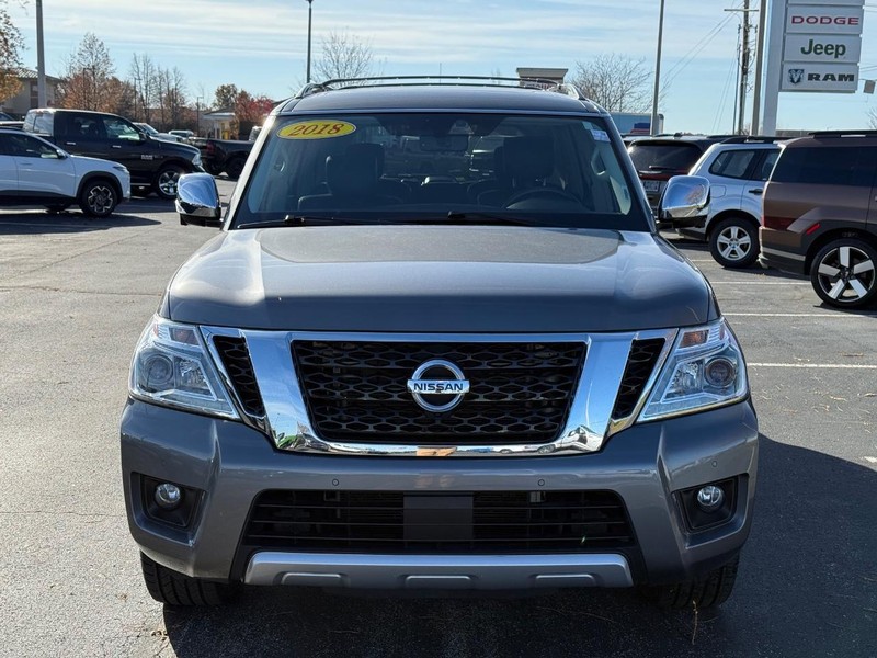 Nissan Armada Vehicle Full-screen Gallery Image 10