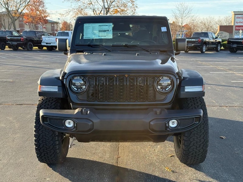 Jeep Wrangler Vehicle Full-screen Gallery Image 9