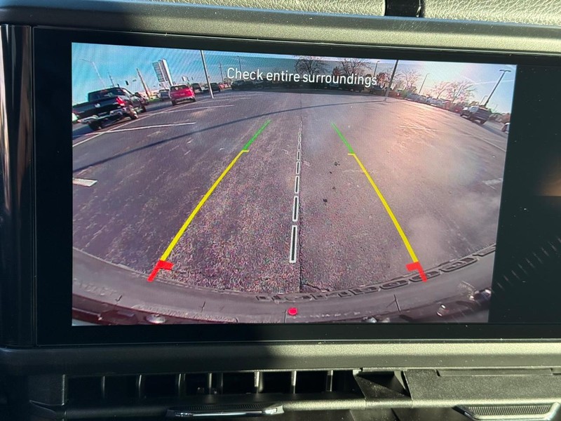 Jeep Wrangler Vehicle Full-screen Gallery Image 22