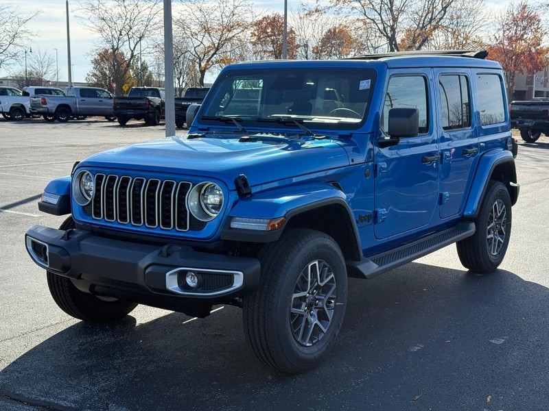 Jeep Wrangler Vehicle Full-screen Gallery Image 8
