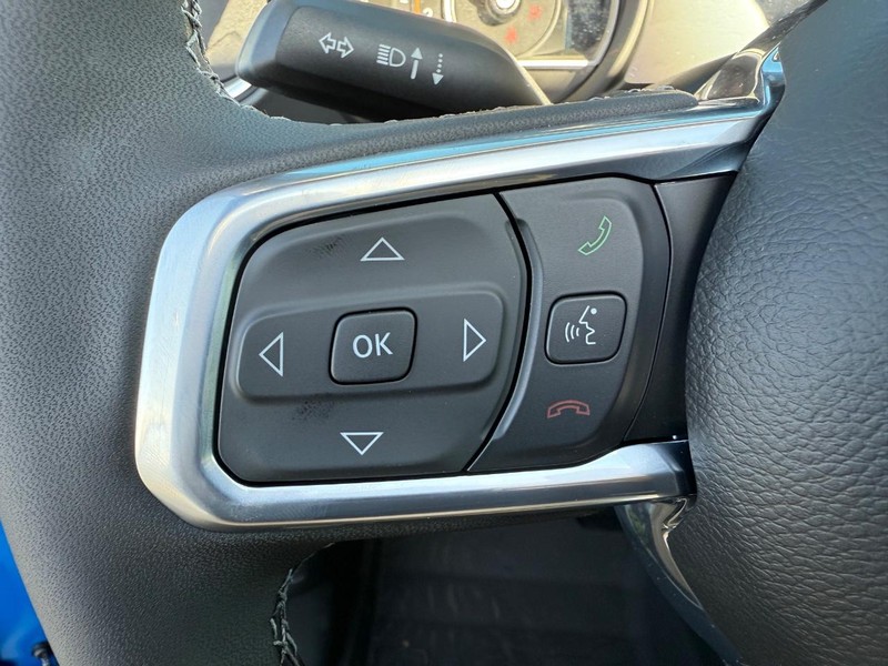 Jeep Wrangler Vehicle Full-screen Gallery Image 20