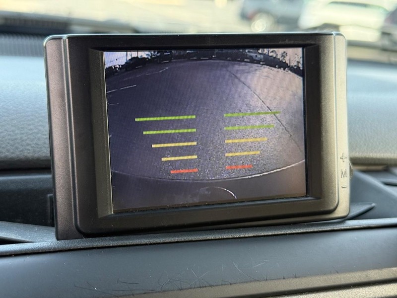 Ram 1500 Vehicle Full-screen Gallery Image 22