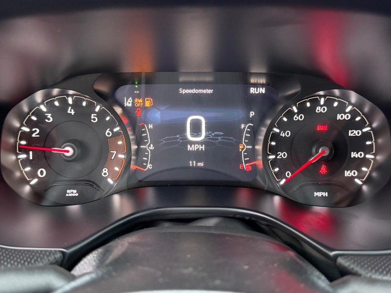 Jeep Compass Vehicle Full-screen Gallery Image 28