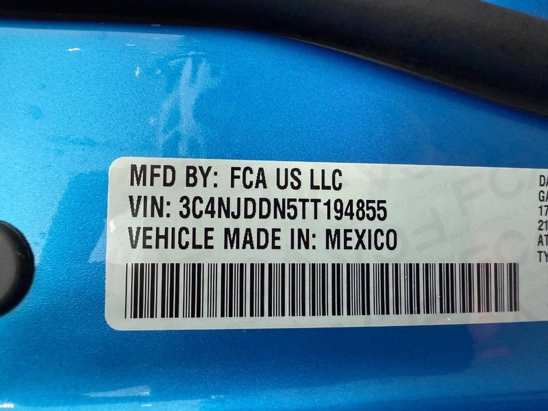 Jeep Compass Vehicle Full-screen Gallery Image 31