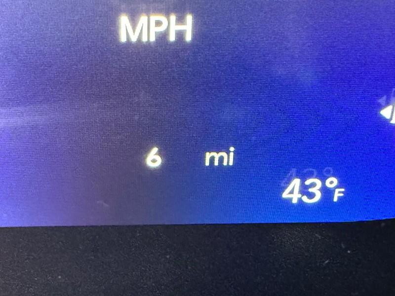 Chrysler Pacifica Vehicle Full-screen Gallery Image 31