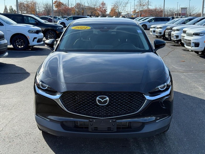 Mazda CX-30 Vehicle Full-screen Gallery Image 7