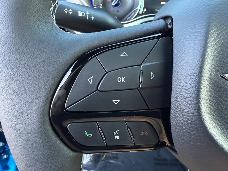 Chrysler Pacifica Vehicle Full-screen Gallery Image 22