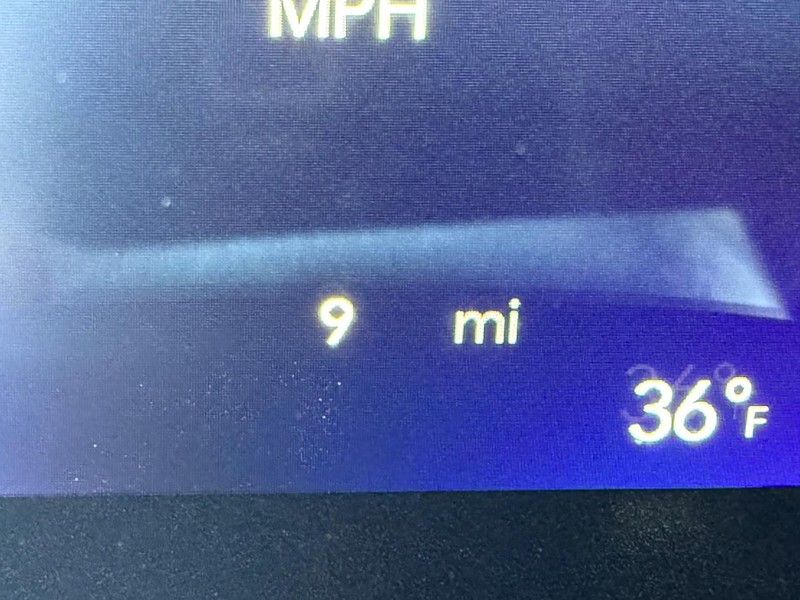 Chrysler Pacifica Vehicle Full-screen Gallery Image 31