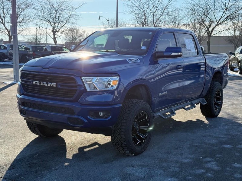 Ram 1500 Vehicle Full-screen Gallery Image 8