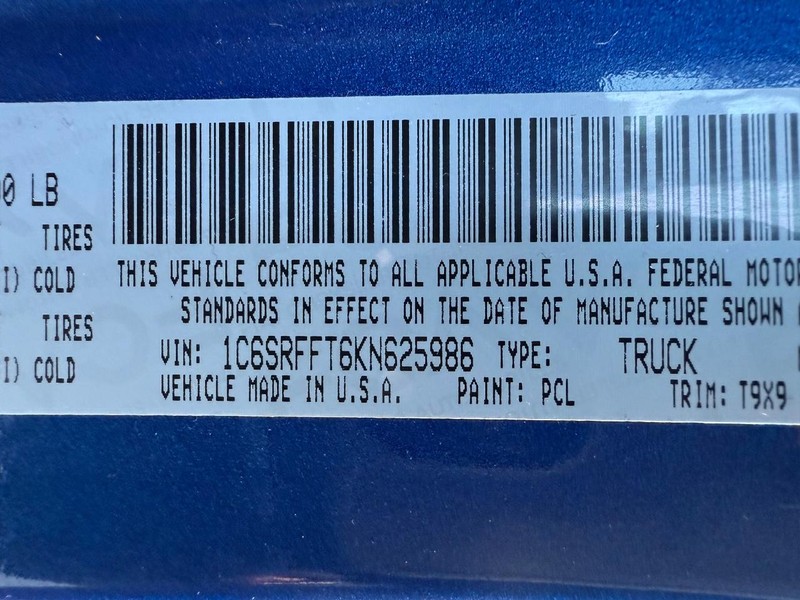 Ram 1500 Vehicle Full-screen Gallery Image 33