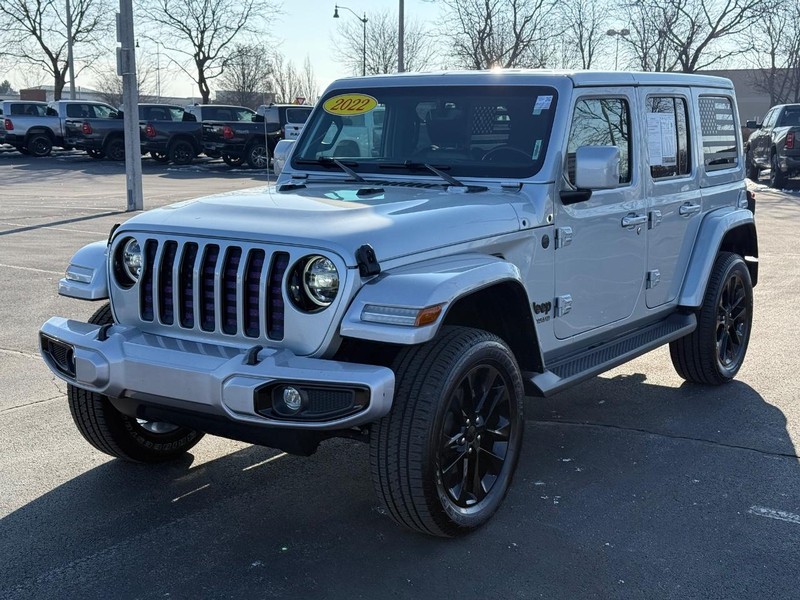 Jeep Wrangler Vehicle Full-screen Gallery Image 8