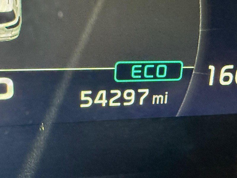 Kia Sorento Vehicle Full-screen Gallery Image 30