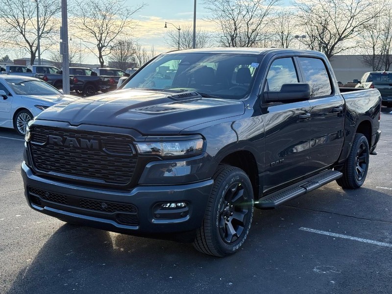 Ram 1500 Vehicle Full-screen Gallery Image 8