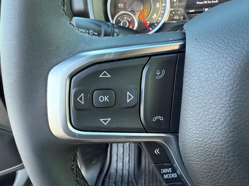 Ram 1500 Vehicle Full-screen Gallery Image 19