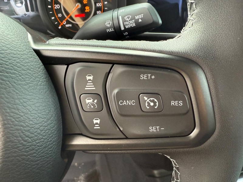 Jeep Gladiator Vehicle Full-screen Gallery Image 20