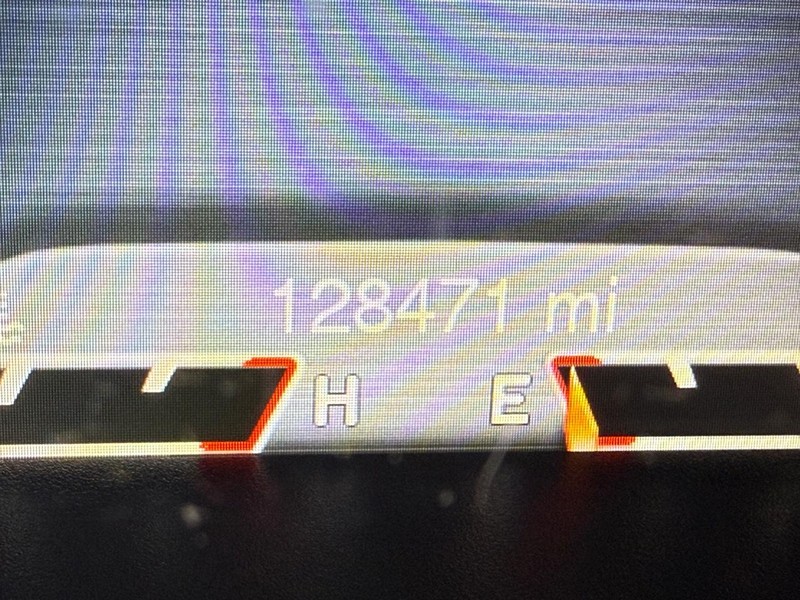 Jeep Cherokee Vehicle Full-screen Gallery Image 29