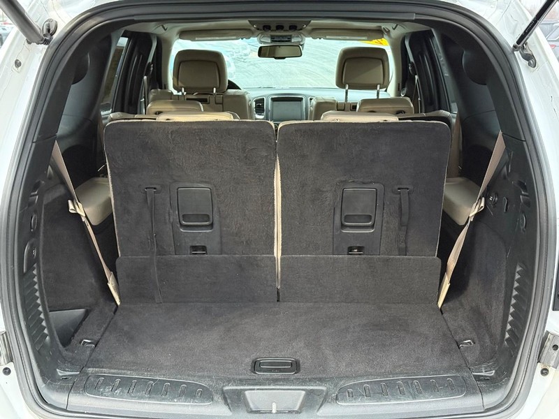 Dodge Durango Vehicle Full-screen Gallery Image 07