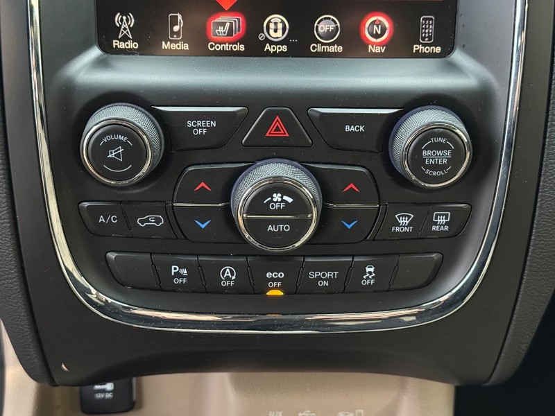 Dodge Durango Vehicle Full-screen Gallery Image 29