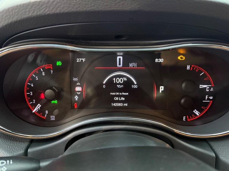 Dodge Durango Vehicle Full-screen Gallery Image 33