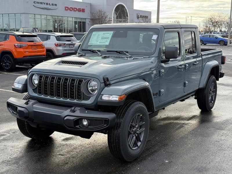 Jeep Gladiator Vehicle Full-screen Gallery Image 9