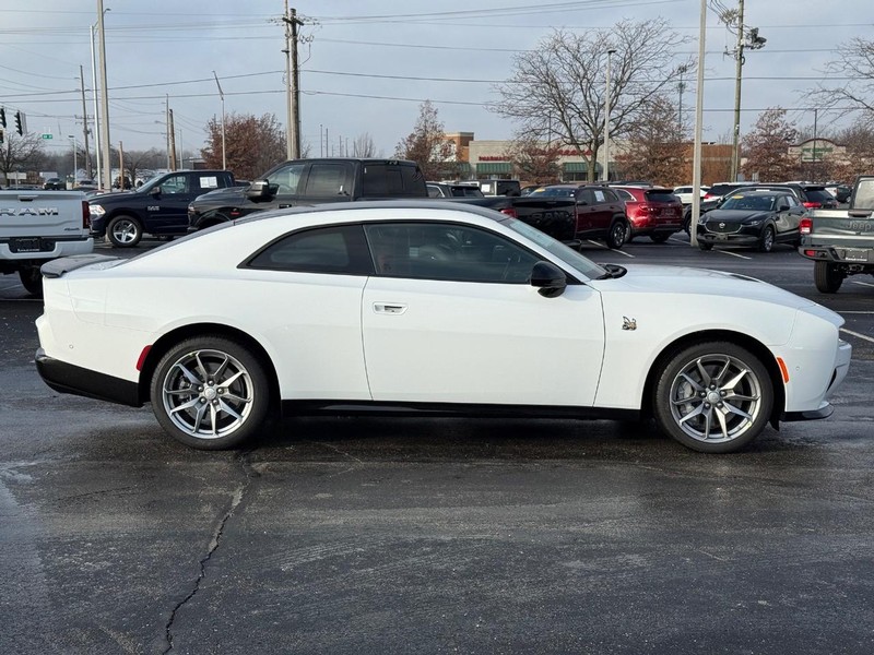 Dodge Charger Vehicle Full-screen Gallery Image 2