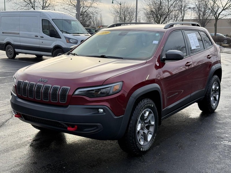 Jeep Cherokee Vehicle Full-screen Gallery Image 9