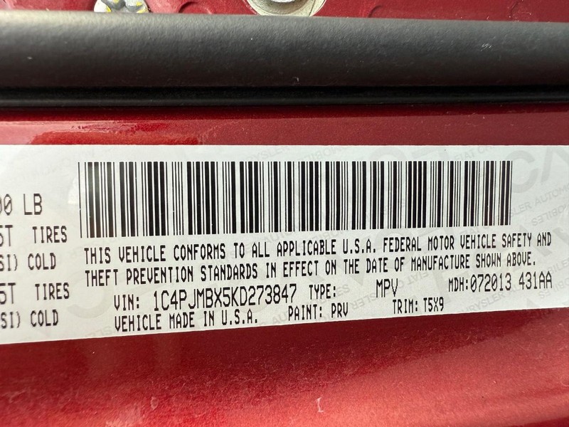 Jeep Cherokee Vehicle Full-screen Gallery Image 32