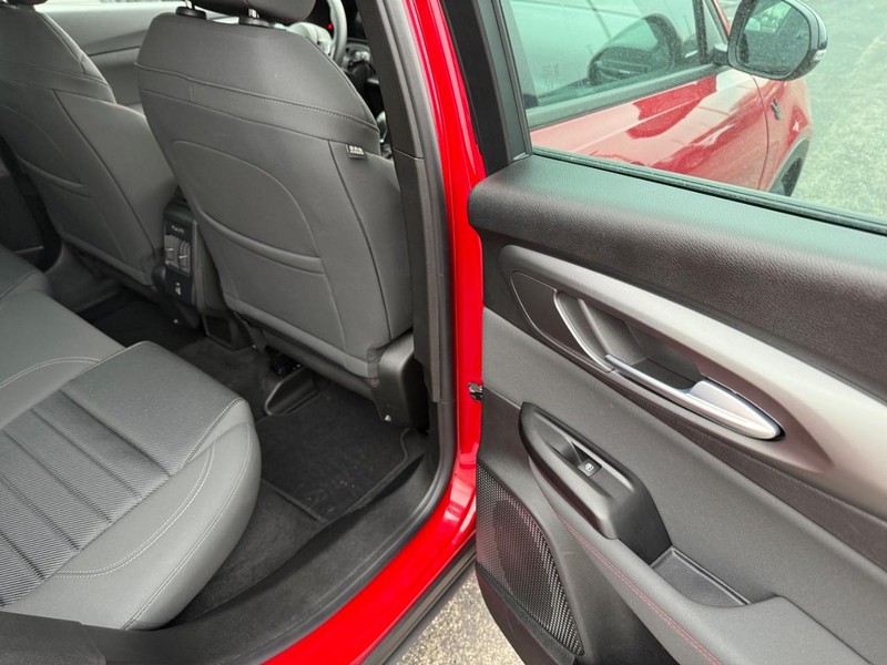 Dodge Hornet Vehicle Full-screen Gallery Image 12