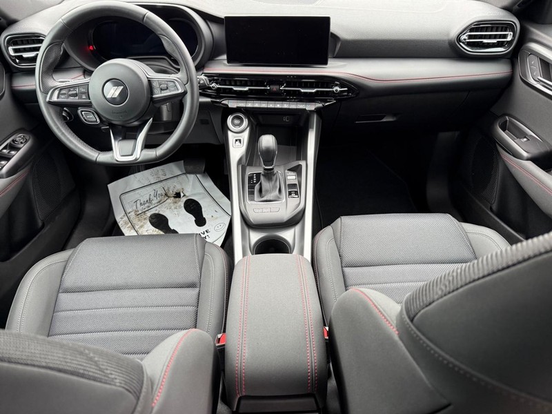 Dodge Hornet Vehicle Full-screen Gallery Image 13