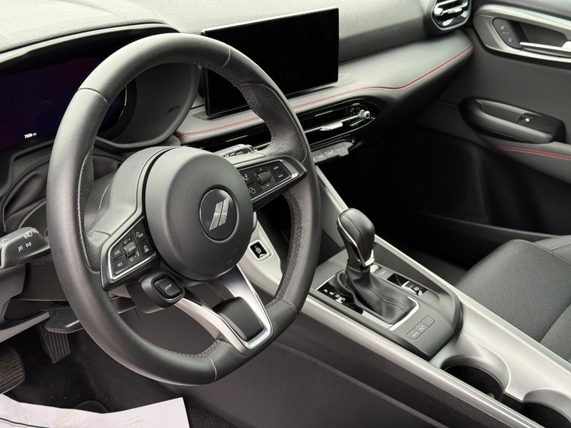 Dodge Hornet Vehicle Full-screen Gallery Image 19