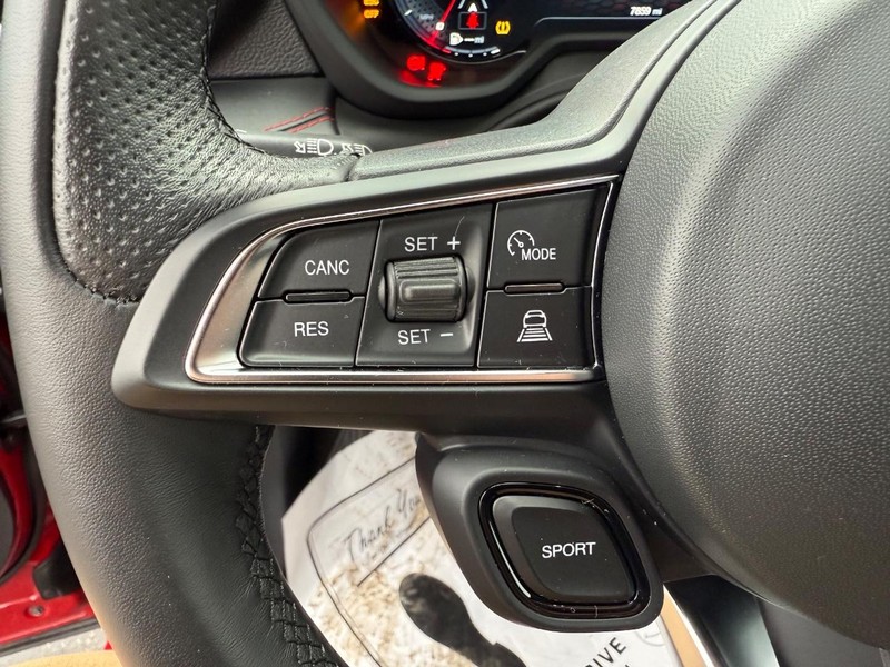 Dodge Hornet Vehicle Full-screen Gallery Image 20