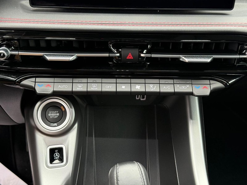 Dodge Hornet Vehicle Full-screen Gallery Image 25