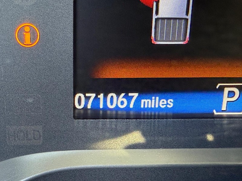 Honda Ridgeline Vehicle Full-screen Gallery Image 30