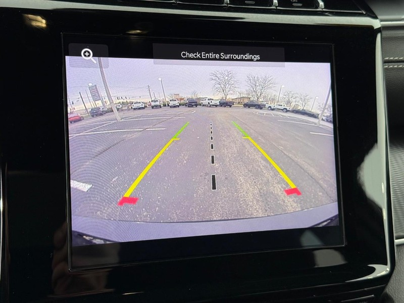 Jeep Grand Cherokee L Vehicle Full-screen Gallery Image 27