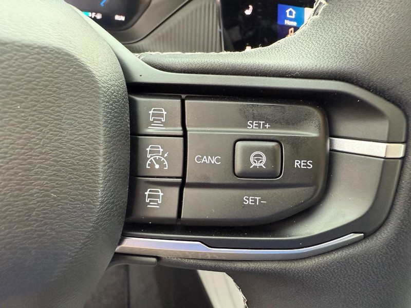 Jeep Cherokee Vehicle Full-screen Gallery Image 23